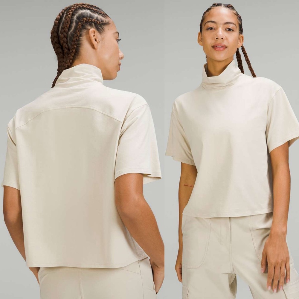 lululemon athletica Cream Short Sleeve Tee